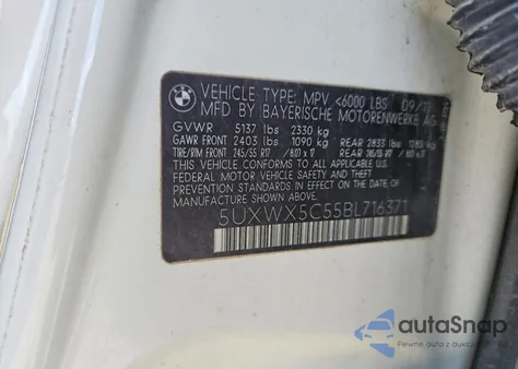 2011 BMW X3 xDrive28I z USA, uszkodzony, nr VIN 5UXWX5C55BL716371